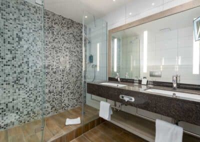 Hotel Lyskirchen Suite Badezimmer
