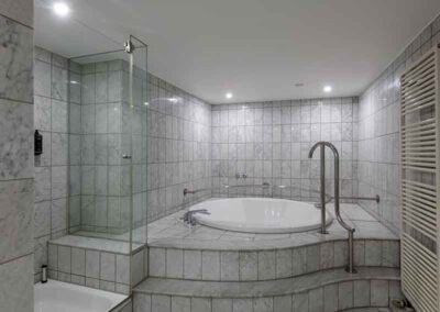 Mercure Dortmund Centrum Suite Bad 1
