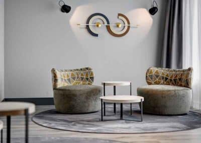 Mercure Dortmund Centrum Suite Sessel Kunst