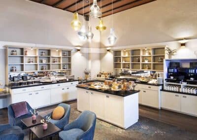 5.	Frühstücksbuffet im Bilderberg Hotel De Bovenste Molen mit einer Auswahl an frischen Speisen