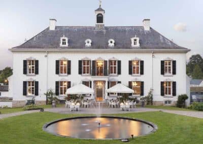 Bilderberg Kasteel Vaalsbroek - Hotel Zuid-Limburg - Aanzicht Kasteel
