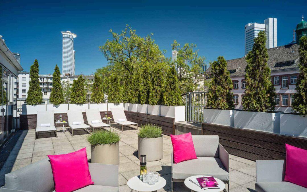 Verschenken Sie unvergessliche Erlebnisse mit Hotelgutscheinen von Event Hotels