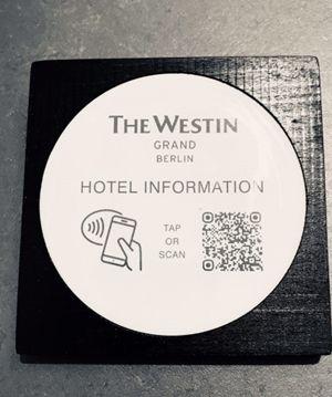 Westin Berlin QR Code Aufsteller